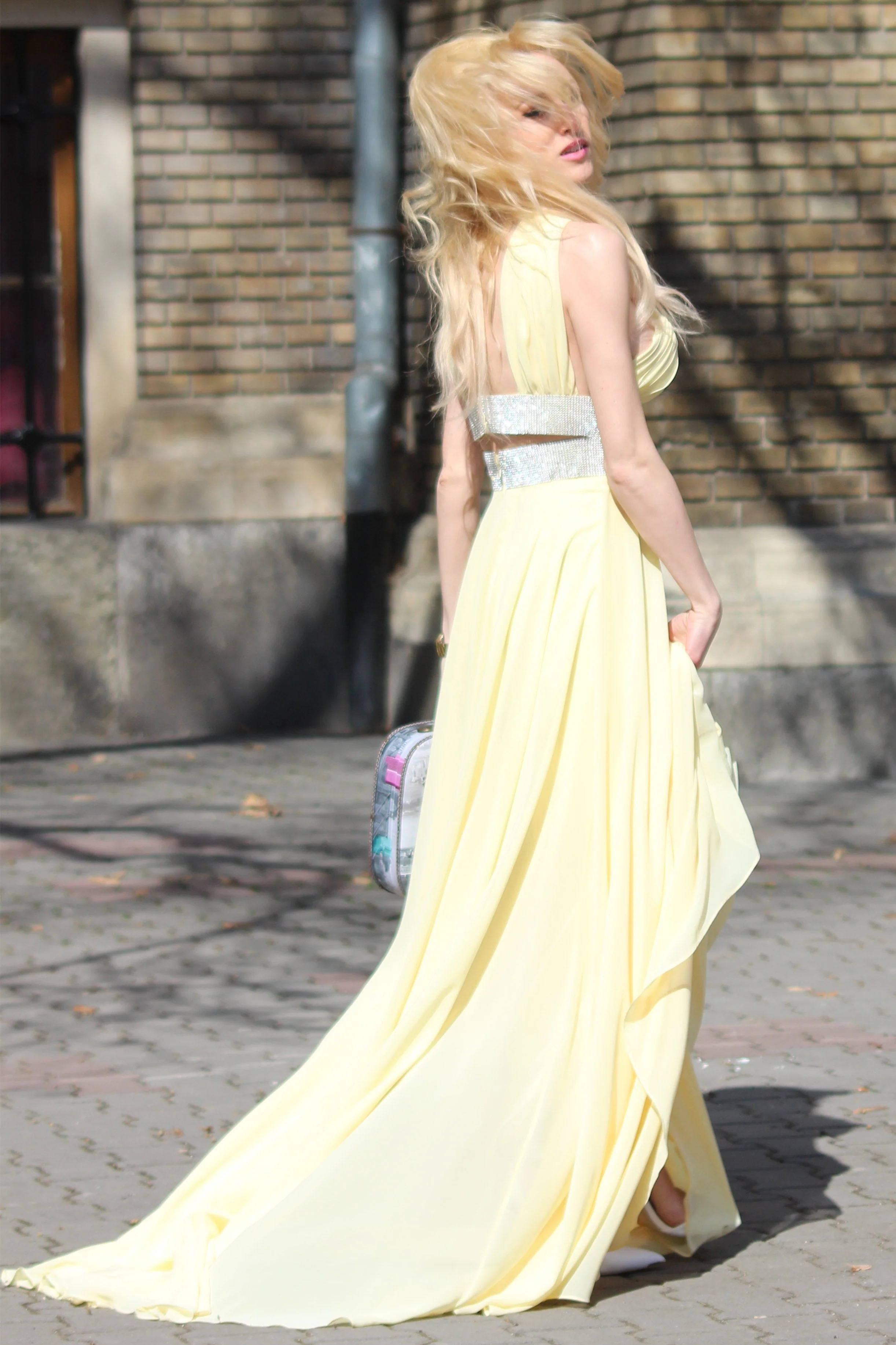 A-line Wide Strap V-neck Floor Length Chiffon Paillette Backless Prom Dress - Image 6
