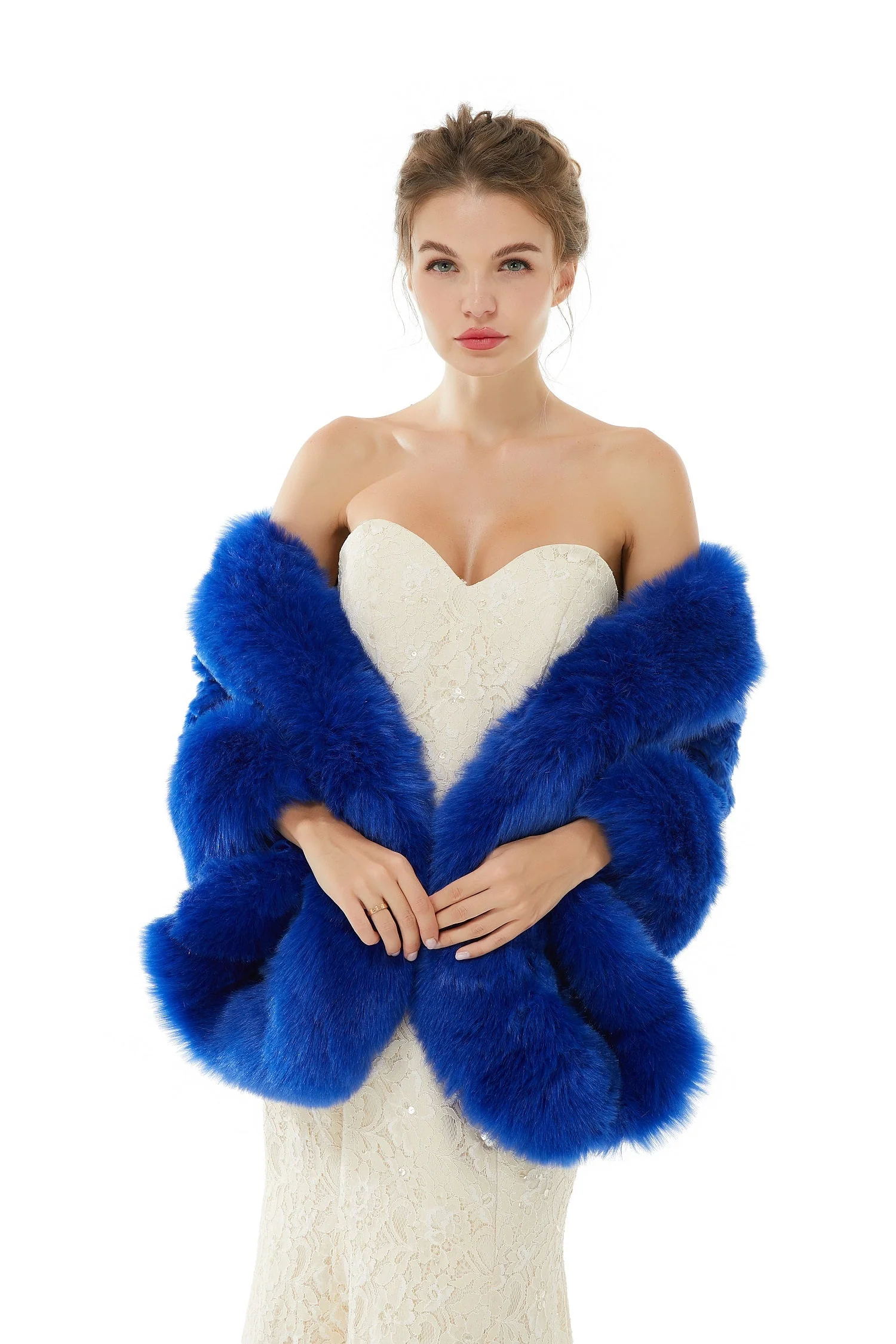 Abigail - Winter Faux Fur Wedding Wrap - Image 4