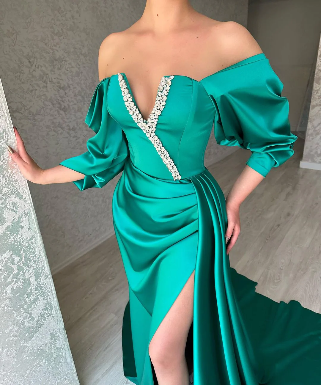 Amazing Long Green Off-the-Shoulder Prom Dresses Long Slit Online - Image 5