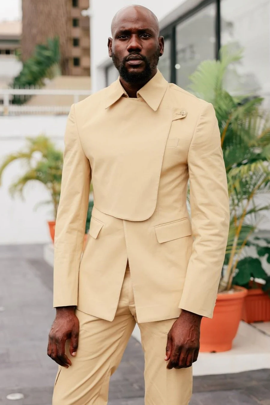 Apricot Turn-Down Collar Prom Suit with Flaps - Image 3
