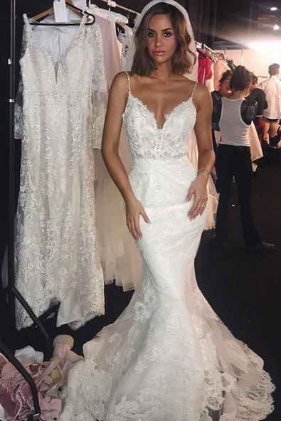 Backless Wedding Dresses Lace Mermaid Modern Spaghetti Straps Bride Dress - Image 2