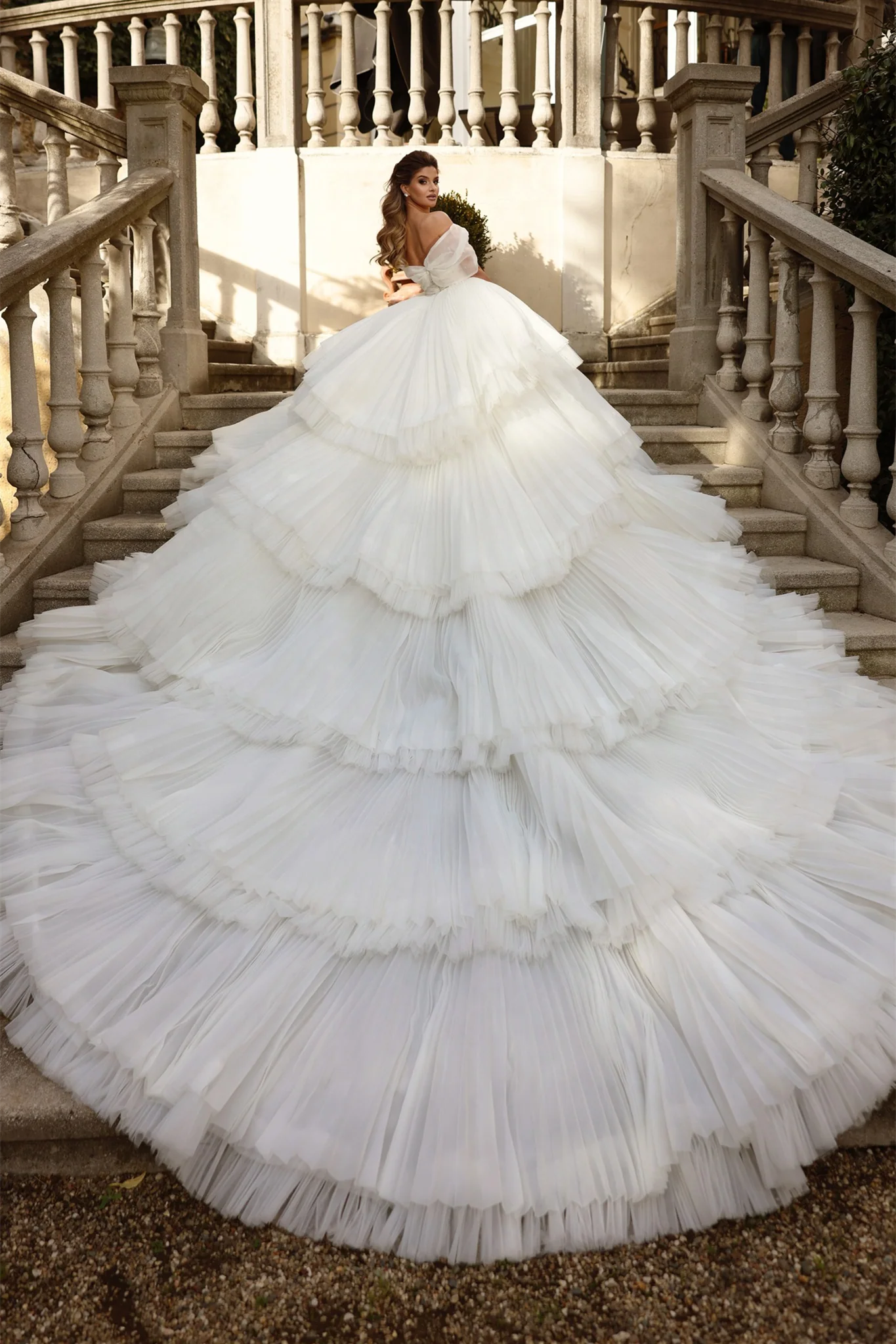 Ball Gown Off-the-shoulder Sweetheart Floor-length Sleeveless Backless multiple layers Wedding Dress - Image 2