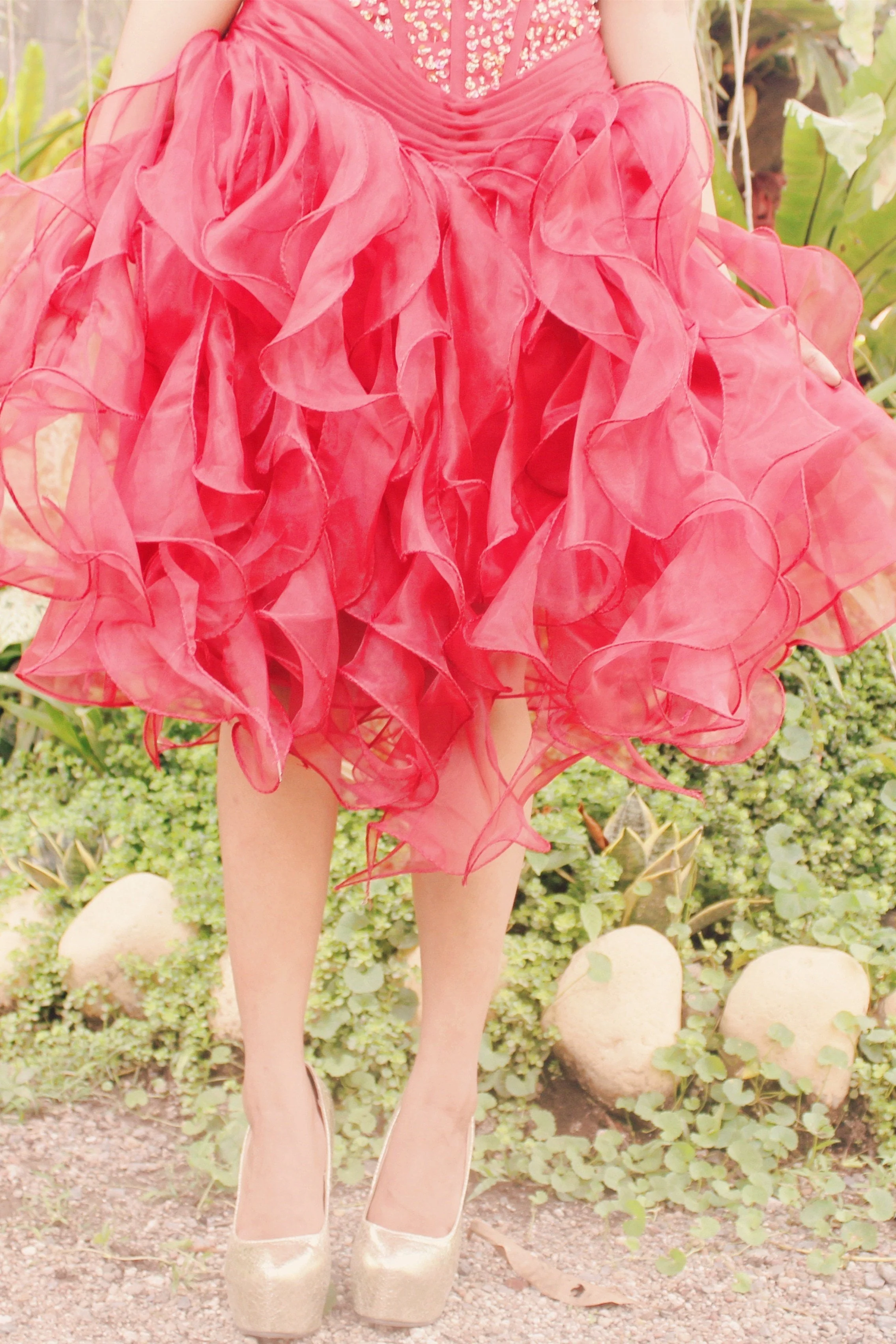 Ball Gown Sweetheart Knee Length Organza Beaded Prom Dress - Image 9