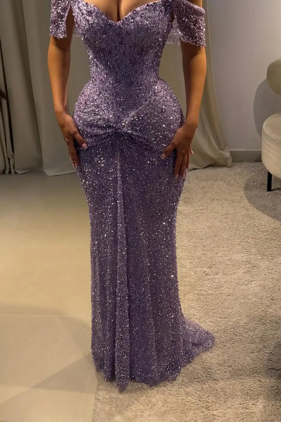 Beautiful Lilac V-Neck Off-The-Shoulder Sequins Prom Dress Mermaid Column With Beads - Image 4