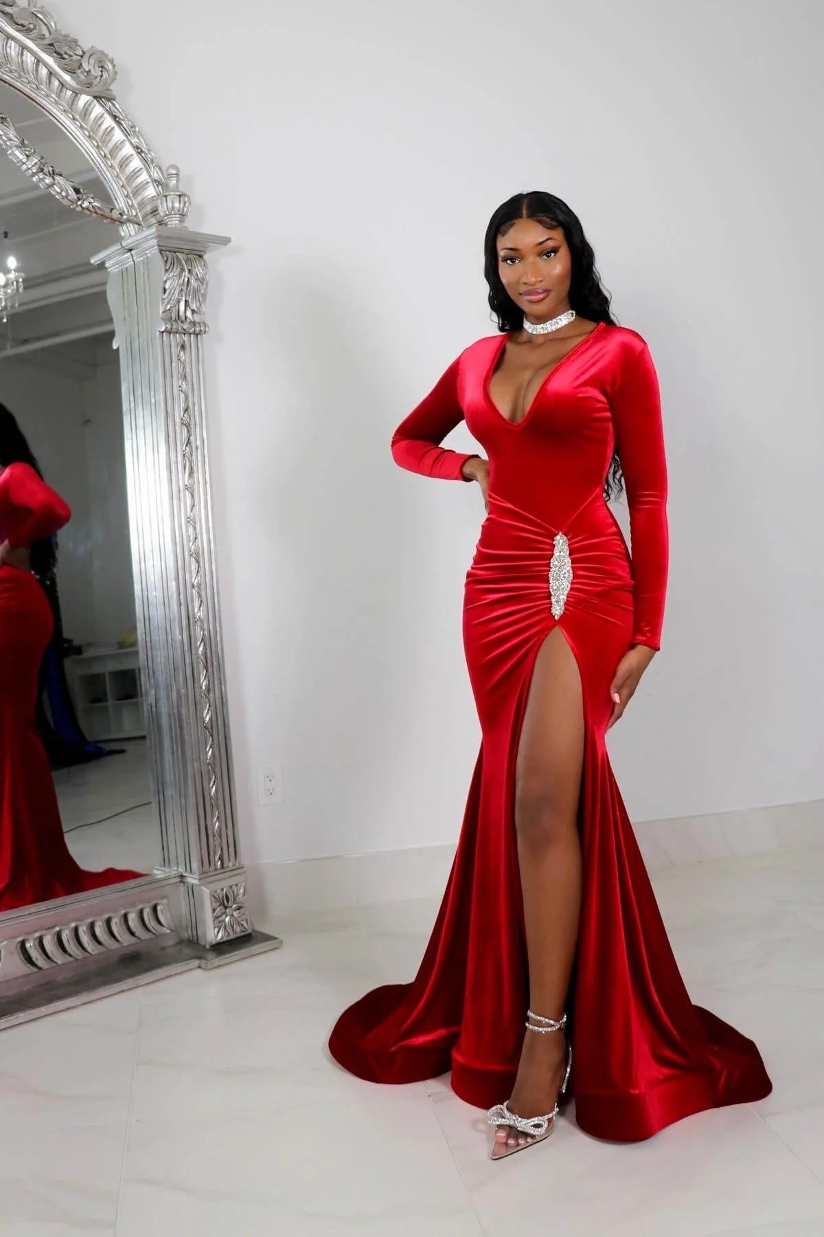 Beautiful Red V-Neck Long Sleeves Mermaid Prom Dresses Column With High Split Pleats - Image 2