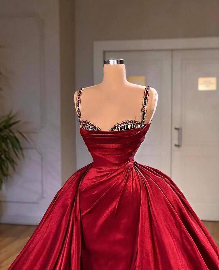Gorgeous Spaghetti Strap Sleeveless Prom Dress With Train - Image 2