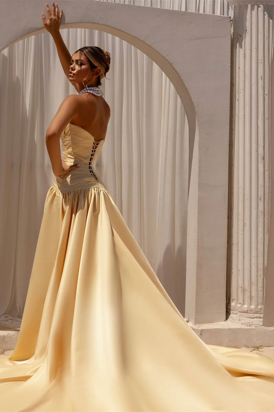 Beautiful Strapless Satin Prom Dresses A-Line Sleeveless Lace-Up-Back With Bow Knot Pleats - Image 2