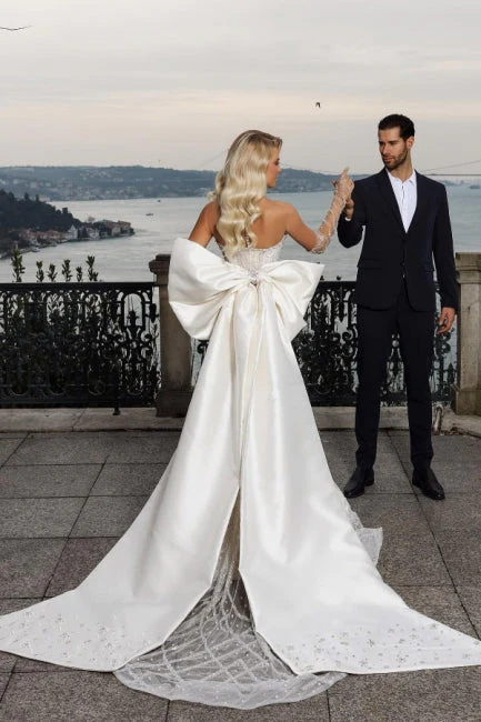 Gorgeous Strapless Sweetheart Mermaid Wedding Dresses with Chapel Train - Image 2