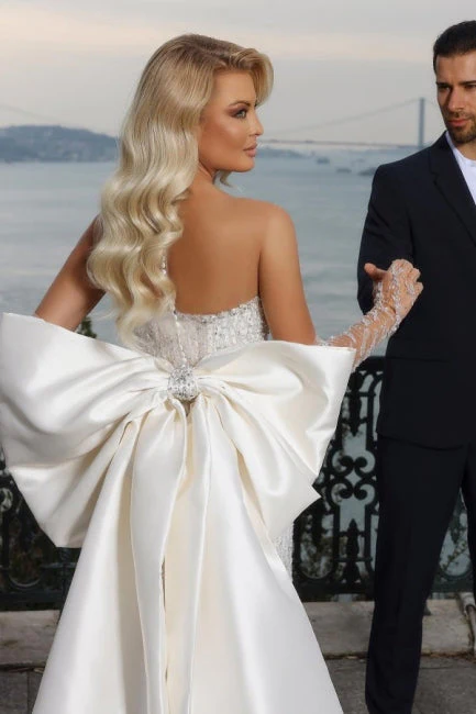 Gorgeous Strapless Sweetheart Mermaid Wedding Dresses with Chapel Train - Image 5