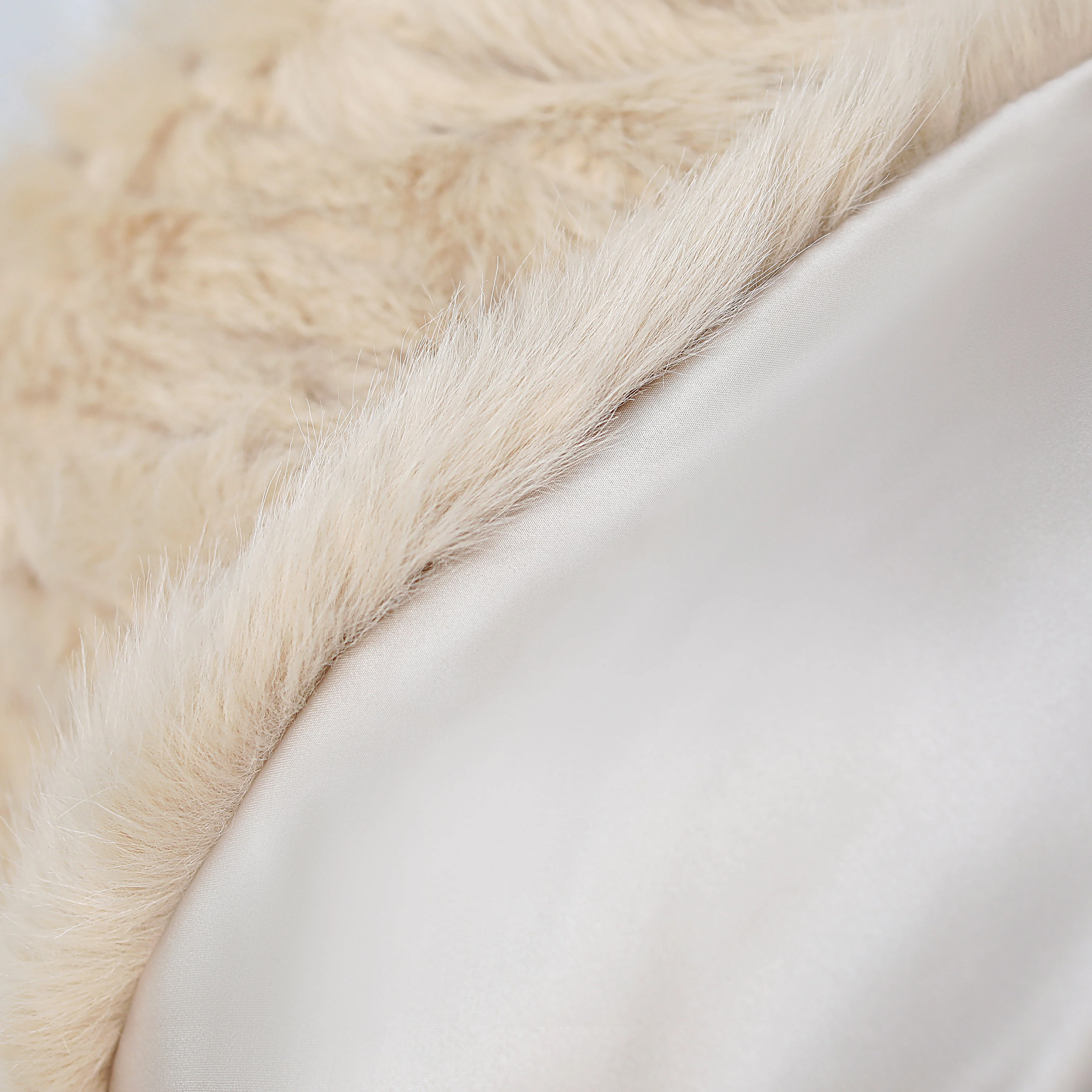 Beige Vertical Look Winter Wedding Shawl - Image 6