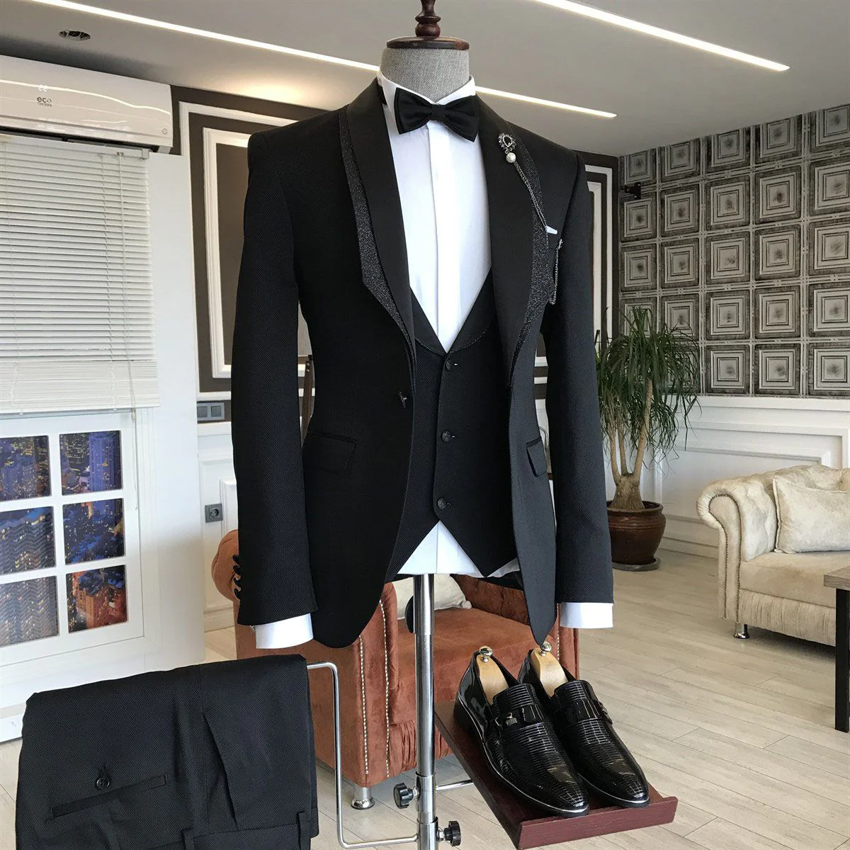 Bespoke 3-pieces Black Shawl Lapel One Button Wedding Tuxedos - Image 2