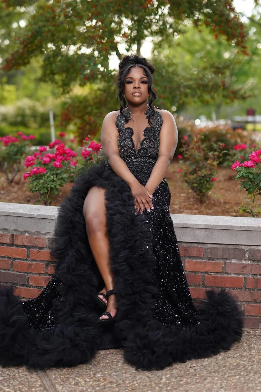 Black Keyhole Feathers High Split Mermaid Sequin Prom Dresses - Image 5