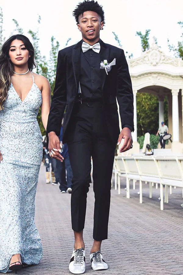 Black Peaked Lapel Velvet 2-Piece Prom Suit - Image 3