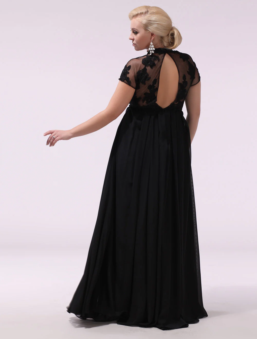 Gorgeous Black Evening Dresses Plus Size Evening Dress Chiffon Lace Applique Illusion Short Sleeves Floor Length Wedding Guest Dress - Image 8