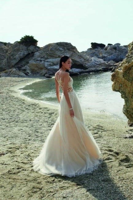 Boho Long A-line Tulle Sleeveless Wedding Dresses With Lace - Image 2