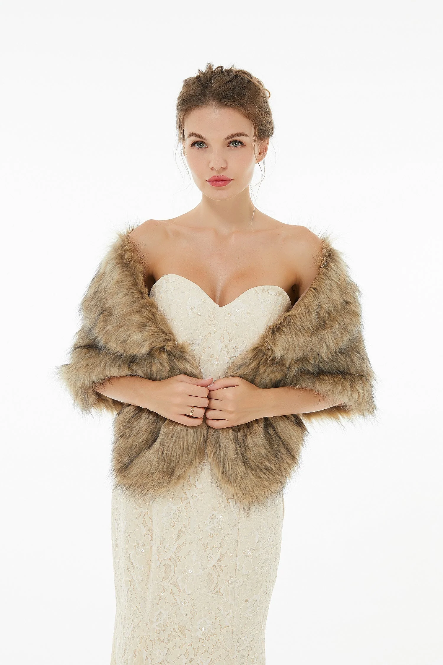 Brooke - Winter Faux Fur Wedding Wrap - Image 4