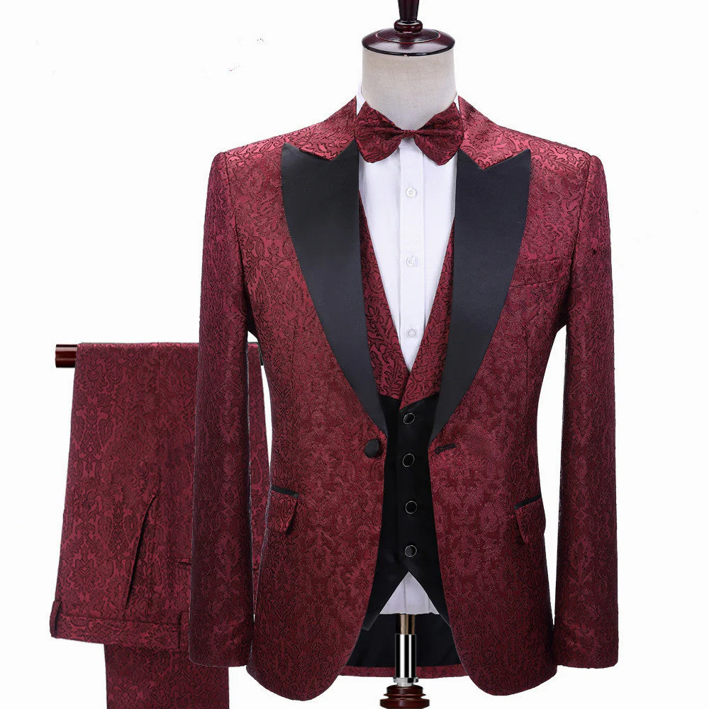 Burgundy Jacquard Peaked Lapel Three-pieces Wedding Men Suits - Image 2