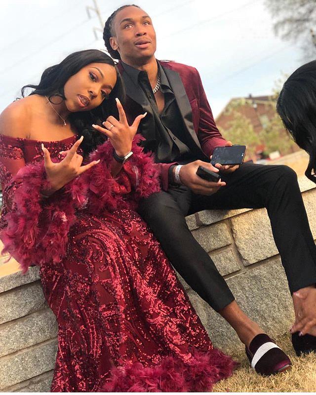 Burgundy Off Shoulder Sequins Sheath Long Sleeves Prom Dress with Feather - Image 6