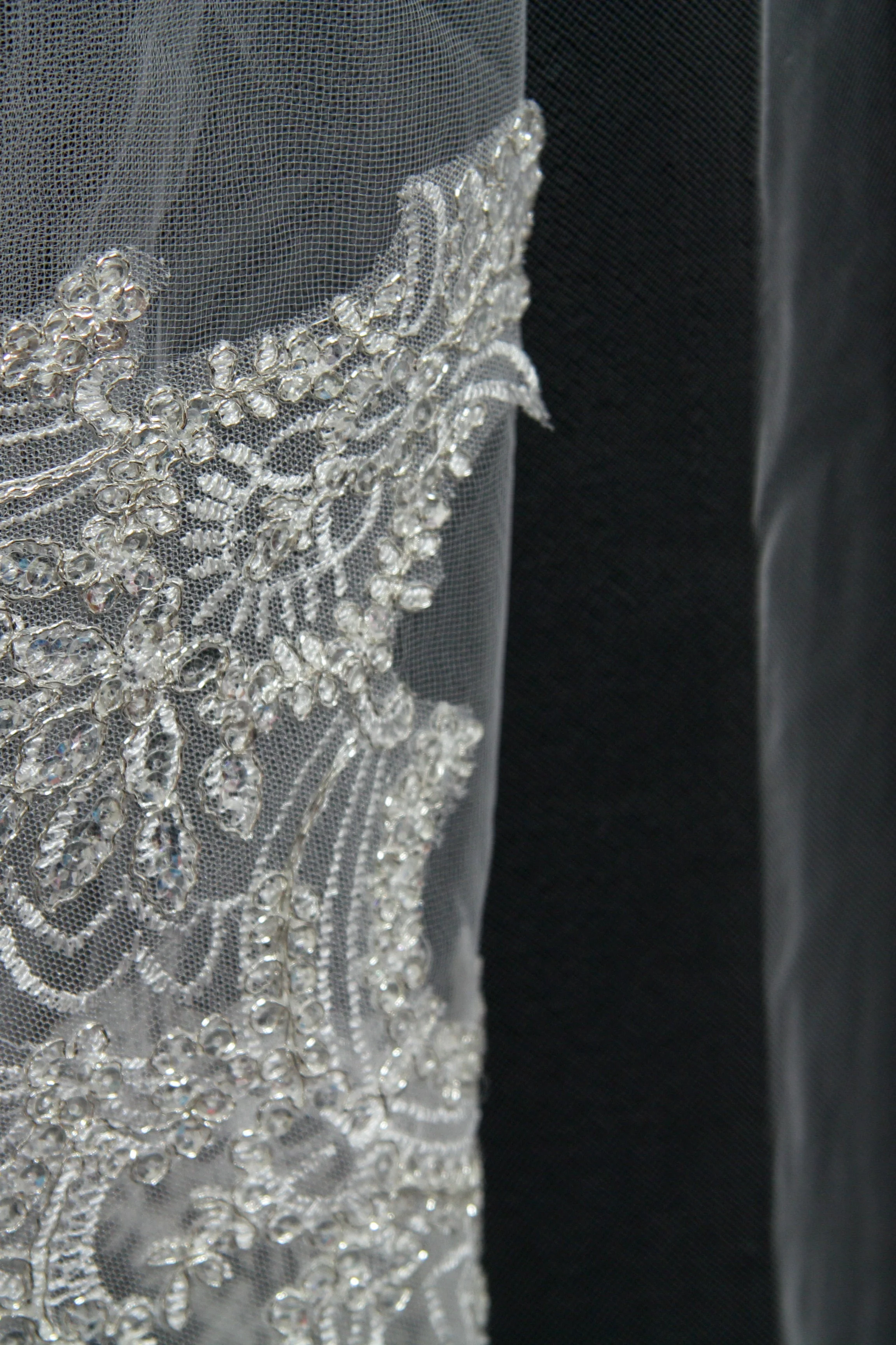 Camille Long Lace Wedding Veil Wedding Veils - Image 2