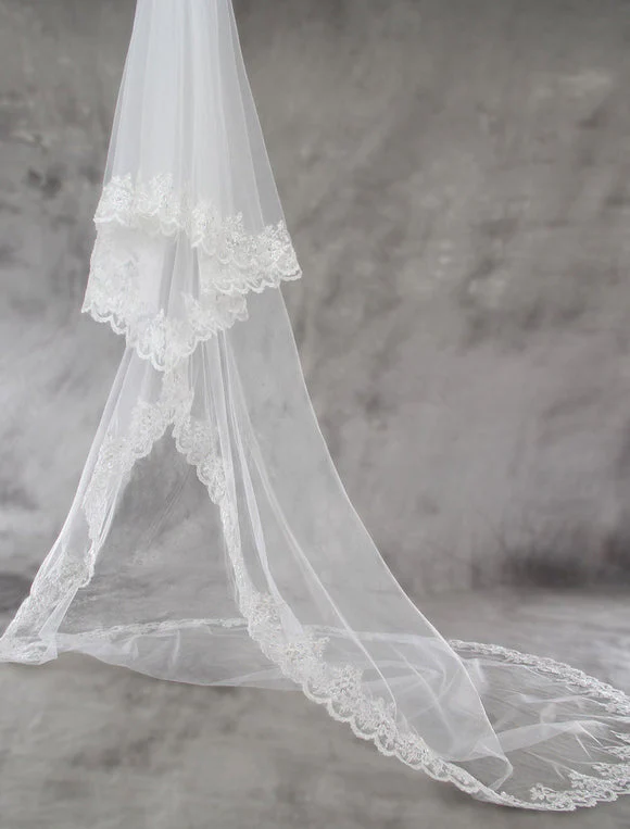 Cathedral White Lace Applique Edge Tulle Wedding Veil - Image 2