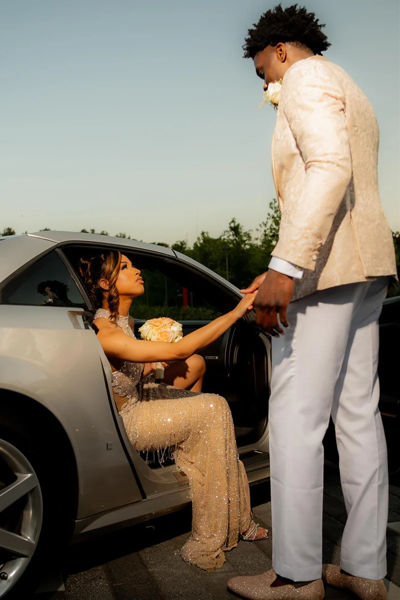 Champagne Shawl Lapel 3-Piece Jacquard Prom Suit - Image 2