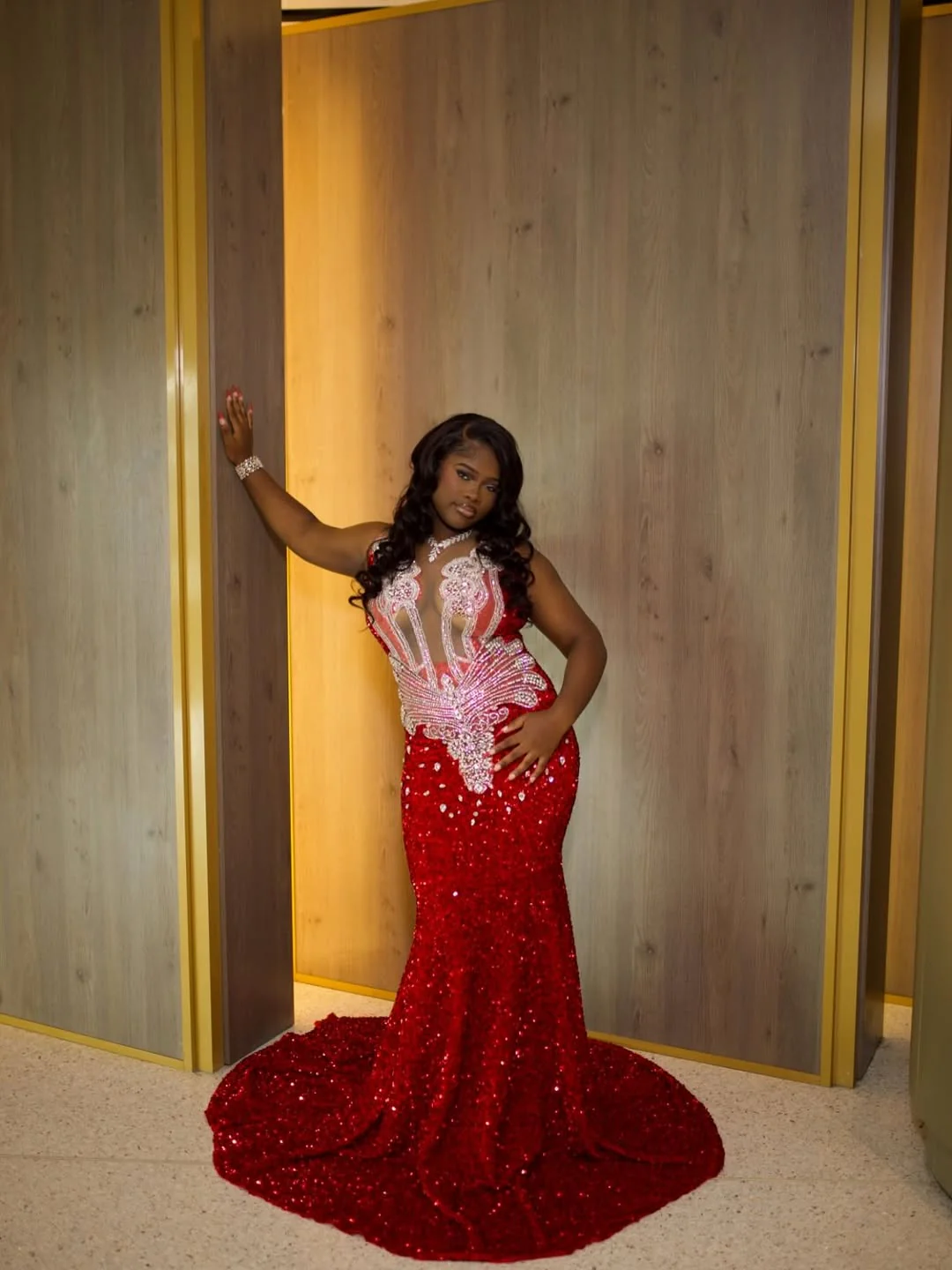 Charming Burgundy Sleeveless Sequin Prom Dresses Mermaid Sheath With Gem - Image 4