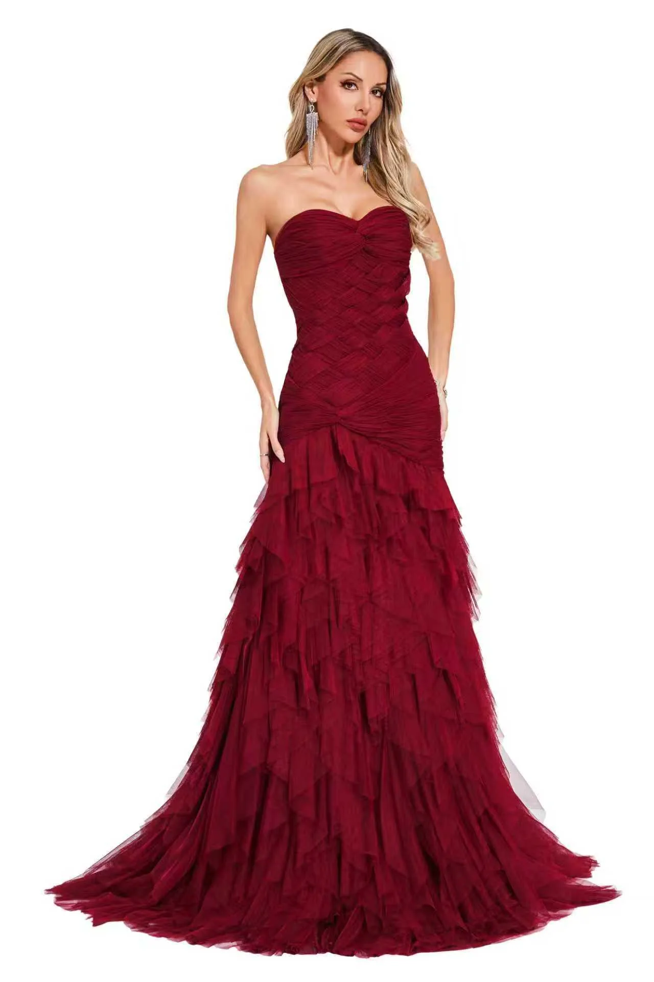 Charming Burgundy Sweetheart Strapless Sleeveless Tulle Prom Dresses Sheath With Pleats - Image 4