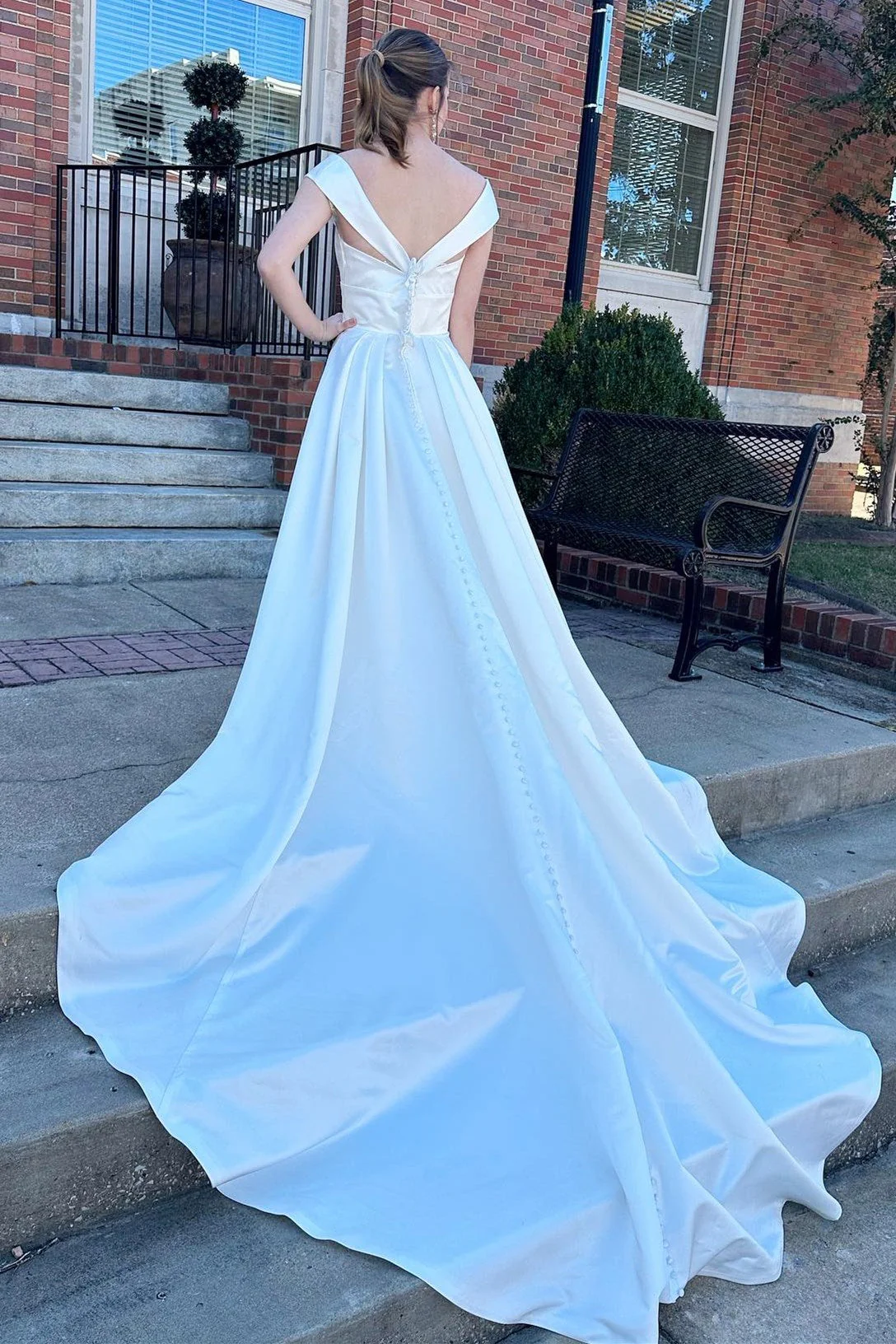 Charming V-Neck A-line Satin Wedding Dresses Sleeveless Long With Buttons Pleats - Image 3