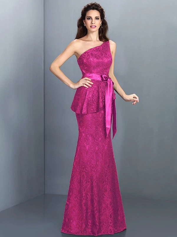 Mermaid Gorgeous One Shoulder Lace Sleeveless Long Lace Bridesmaid Dresses - Image 11
