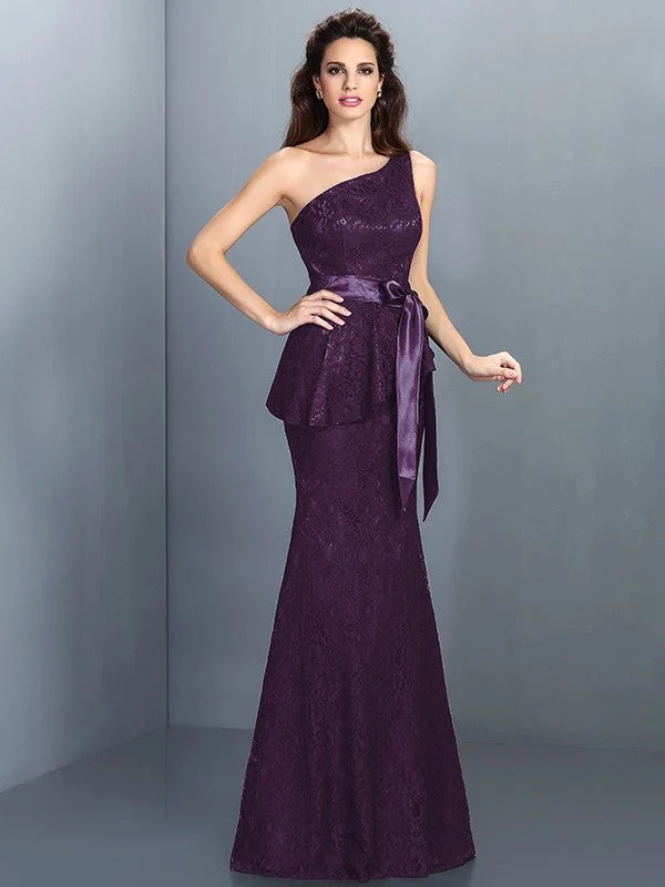 Mermaid Gorgeous One Shoulder Lace Sleeveless Long Lace Bridesmaid Dresses - Image 13
