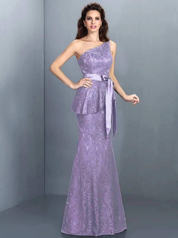 Mermaid Gorgeous One Shoulder Lace Sleeveless Long Lace Bridesmaid Dresses - Image 19