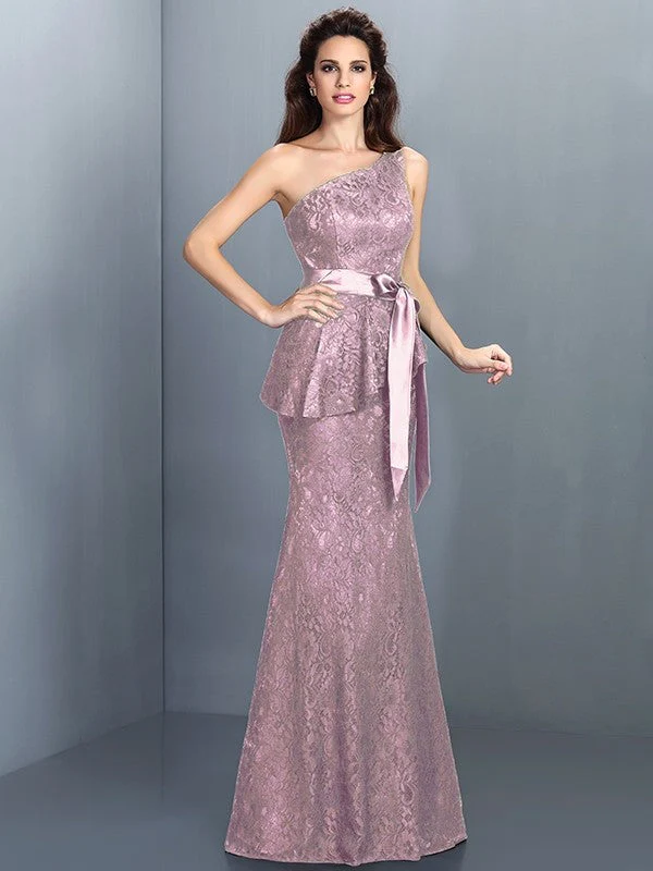 Mermaid Gorgeous One Shoulder Lace Sleeveless Long Lace Bridesmaid Dresses - Image 22