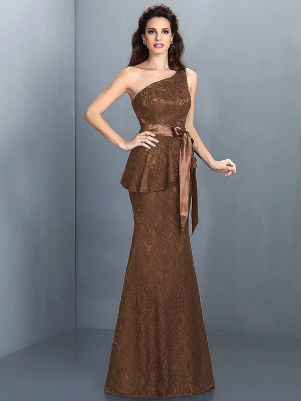 Mermaid Gorgeous One Shoulder Lace Sleeveless Long Lace Bridesmaid Dresses - Image 4