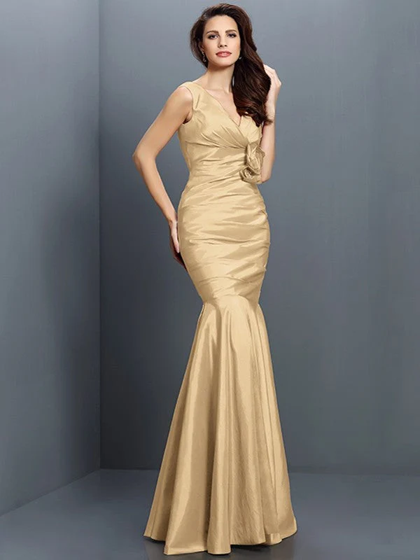 Mermaid Gorgeous V-neck Hand-Made Flower Sleeveless Long Taffeta Bridesmaid Dresses - Image 12
