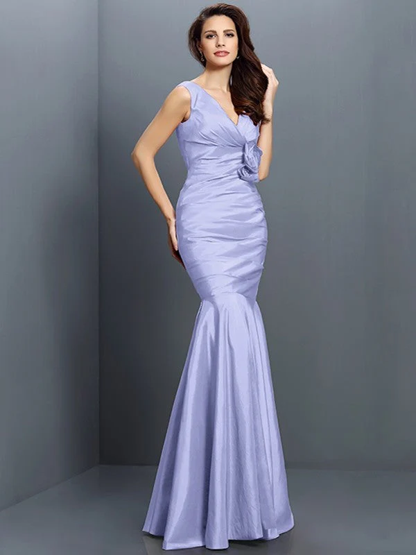 Mermaid Gorgeous V-neck Hand-Made Flower Sleeveless Long Taffeta Bridesmaid Dresses - Image 17