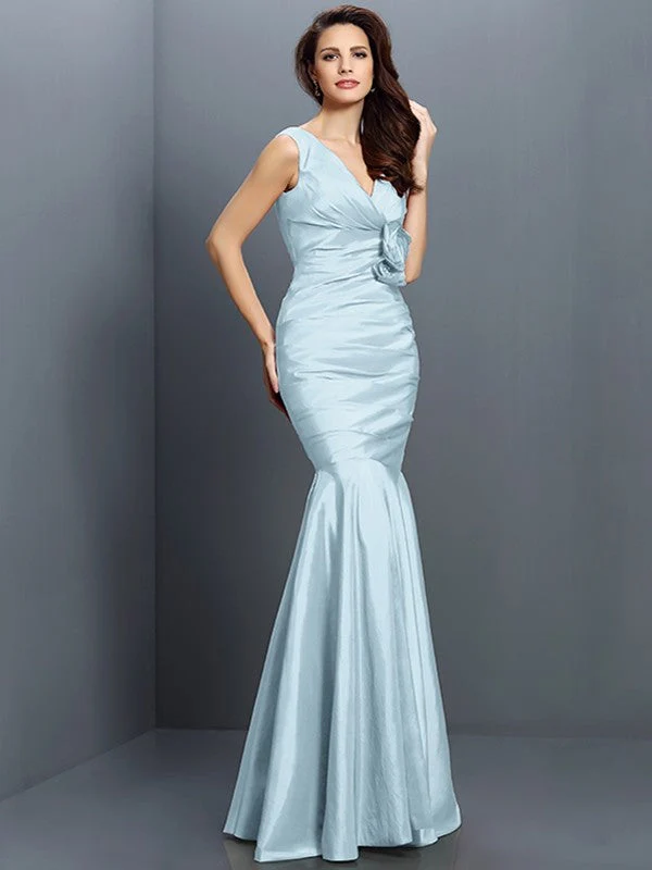 Mermaid Gorgeous V-neck Hand-Made Flower Sleeveless Long Taffeta Bridesmaid Dresses - Image 18