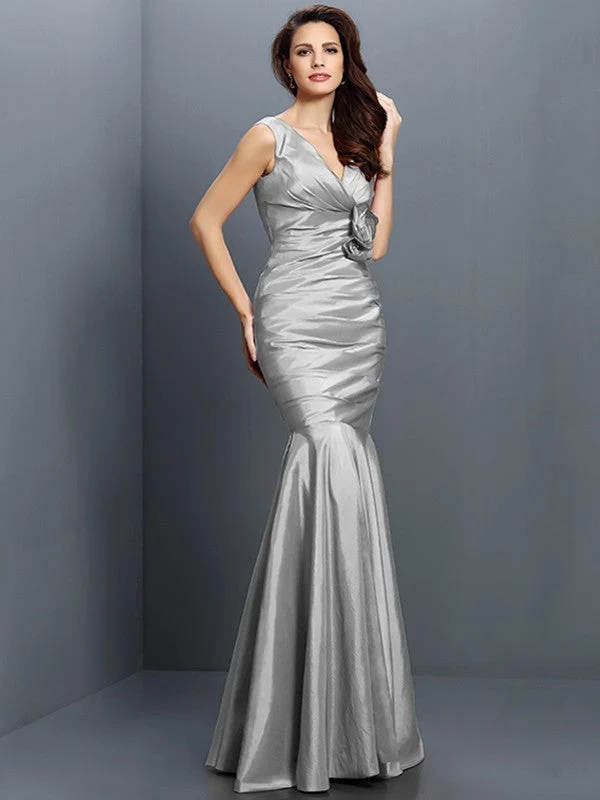 Mermaid Gorgeous V-neck Hand-Made Flower Sleeveless Long Taffeta Bridesmaid Dresses - Image 27