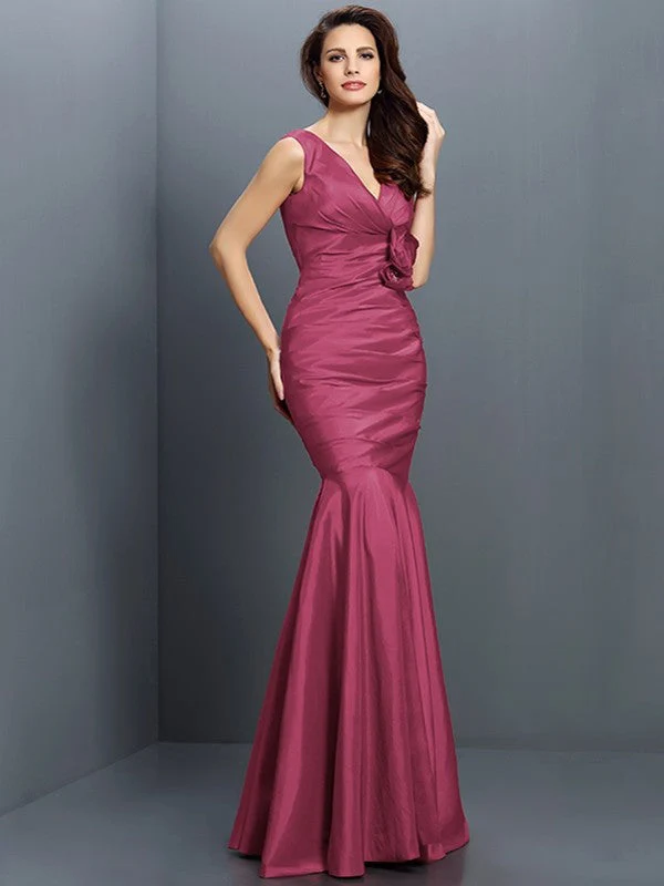 Mermaid Gorgeous V-neck Hand-Made Flower Sleeveless Long Taffeta Bridesmaid Dresses - Image 5