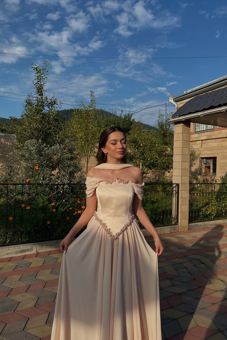 Charming Off-The-Shoulder A-Line Chiffon Prom Dresses Sleeveless Pleats With Pearl - Image 3