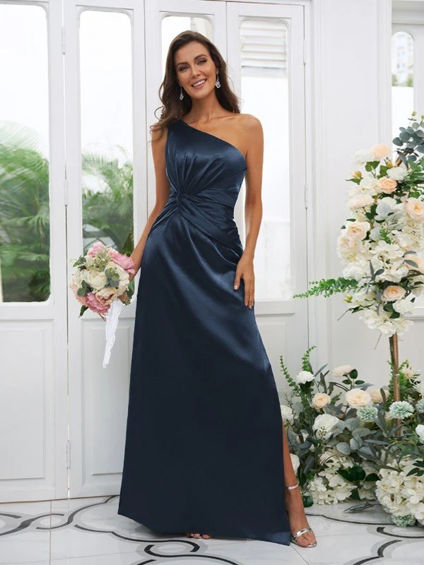 Elegant One Shoulder Sleeveless Bridesmaid Dresses - Image 11