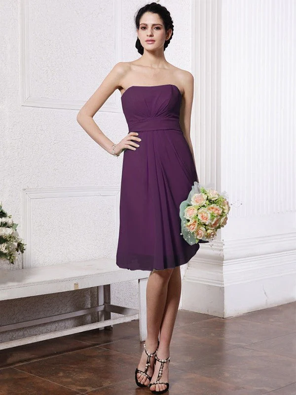 Charming Strapless Sleeveless Pleats Short Chiffon Bridesmaid Dresses - Image 11