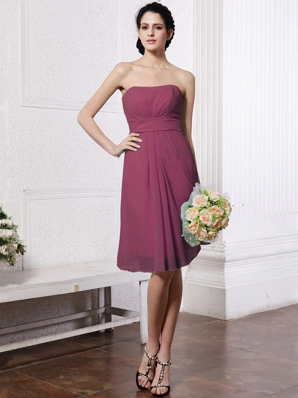 Charming Strapless Sleeveless Pleats Short Chiffon Bridesmaid Dresses - Image 3