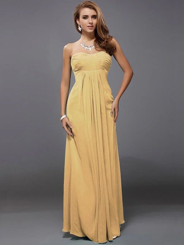 Charming Strapless Sleeveless Ruffles Long Chiffon Bridesmaid Dresses - Image 13