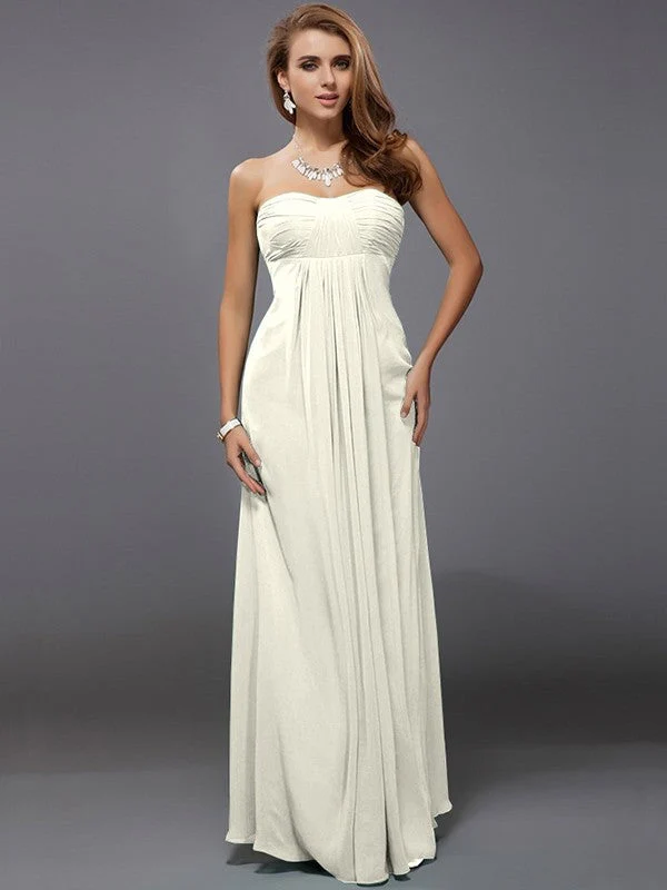 Charming Strapless Sleeveless Ruffles Long Chiffon Bridesmaid Dresses - Image 16