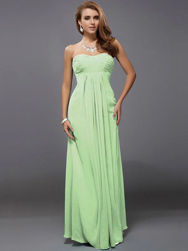 Charming Strapless Sleeveless Ruffles Long Chiffon Bridesmaid Dresses - Image 27