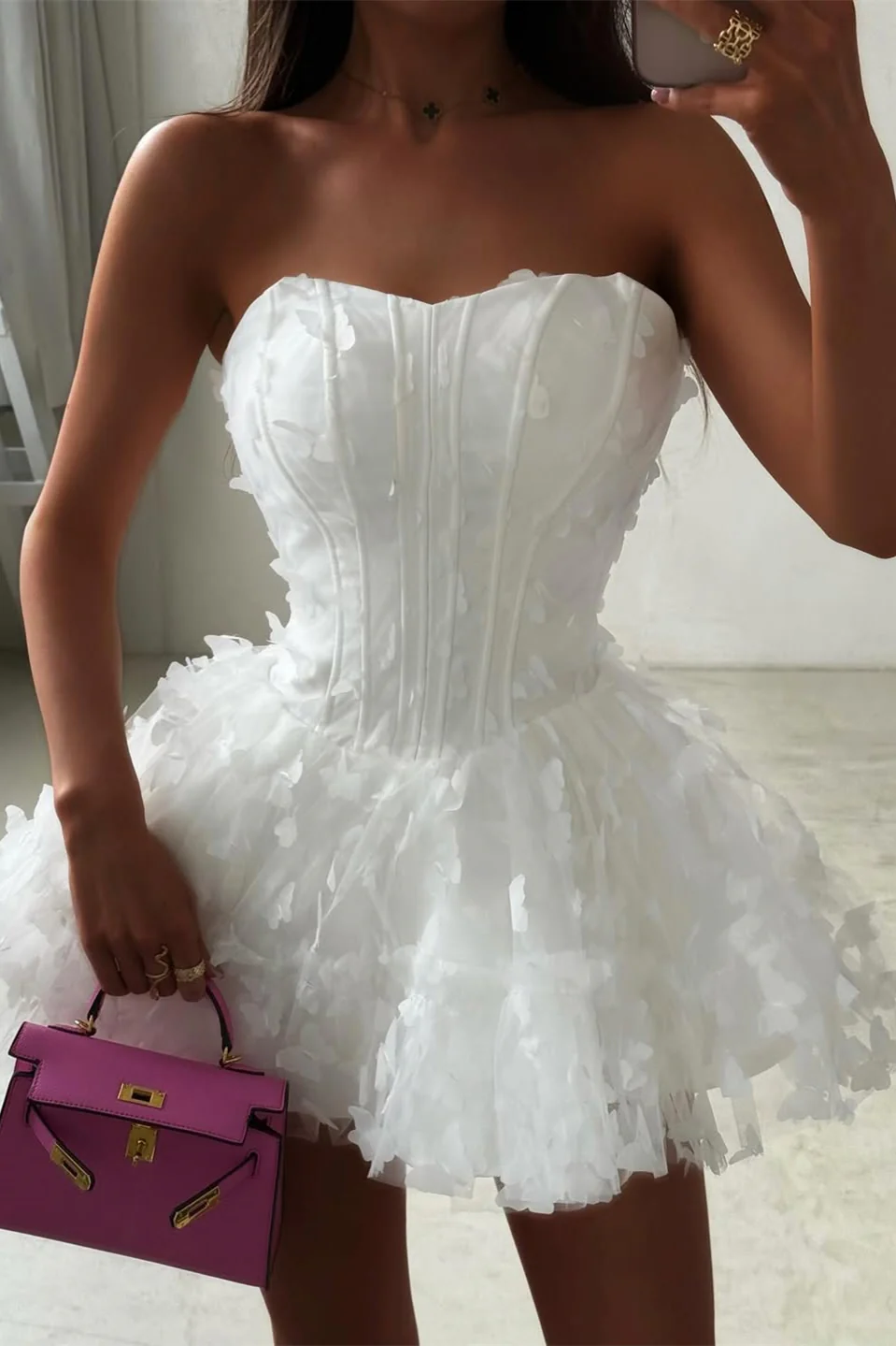 Charming White A-Line Strapless Mini Homecoming Dress Sleeveless Tulle On Sale - Image 2