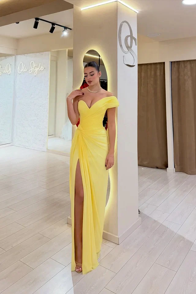 Charming Yellow V-Neck One Shoulder A-Line Prom Dress High Split With Pleats - Image 3