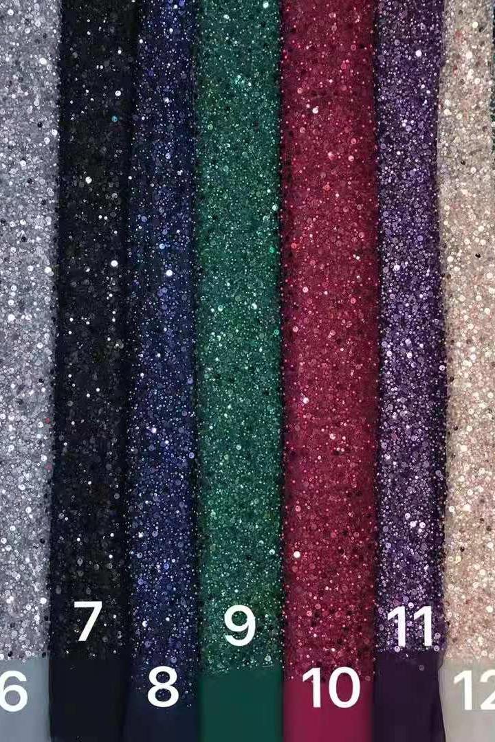 Chic Crystal Beading One-shoulder Strapless Slit Mermaid Sequins Prom Gowns - Image 4