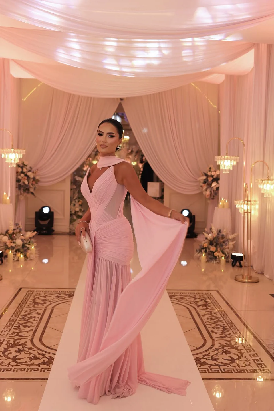 Chic Pink V-Neck Strapless Chiffon Sleeveless Prom Dresses Long With Pleats - Image 3