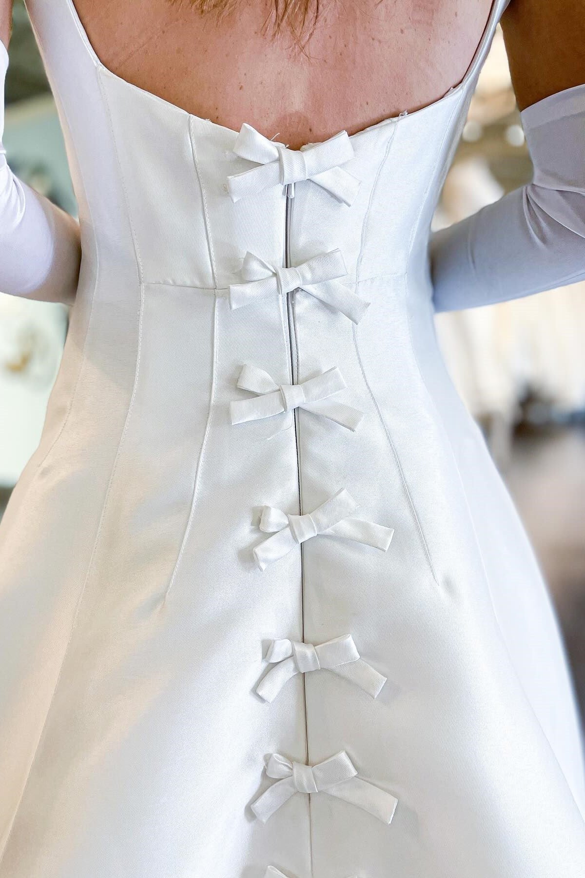 Chic Square Straps Satin Sleeveless Wedding Dresses A-Line Open Back With Bowknot - Image 3